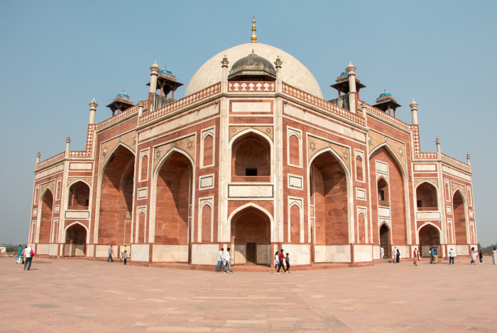 Golden Triangle travel with Earthy Hues